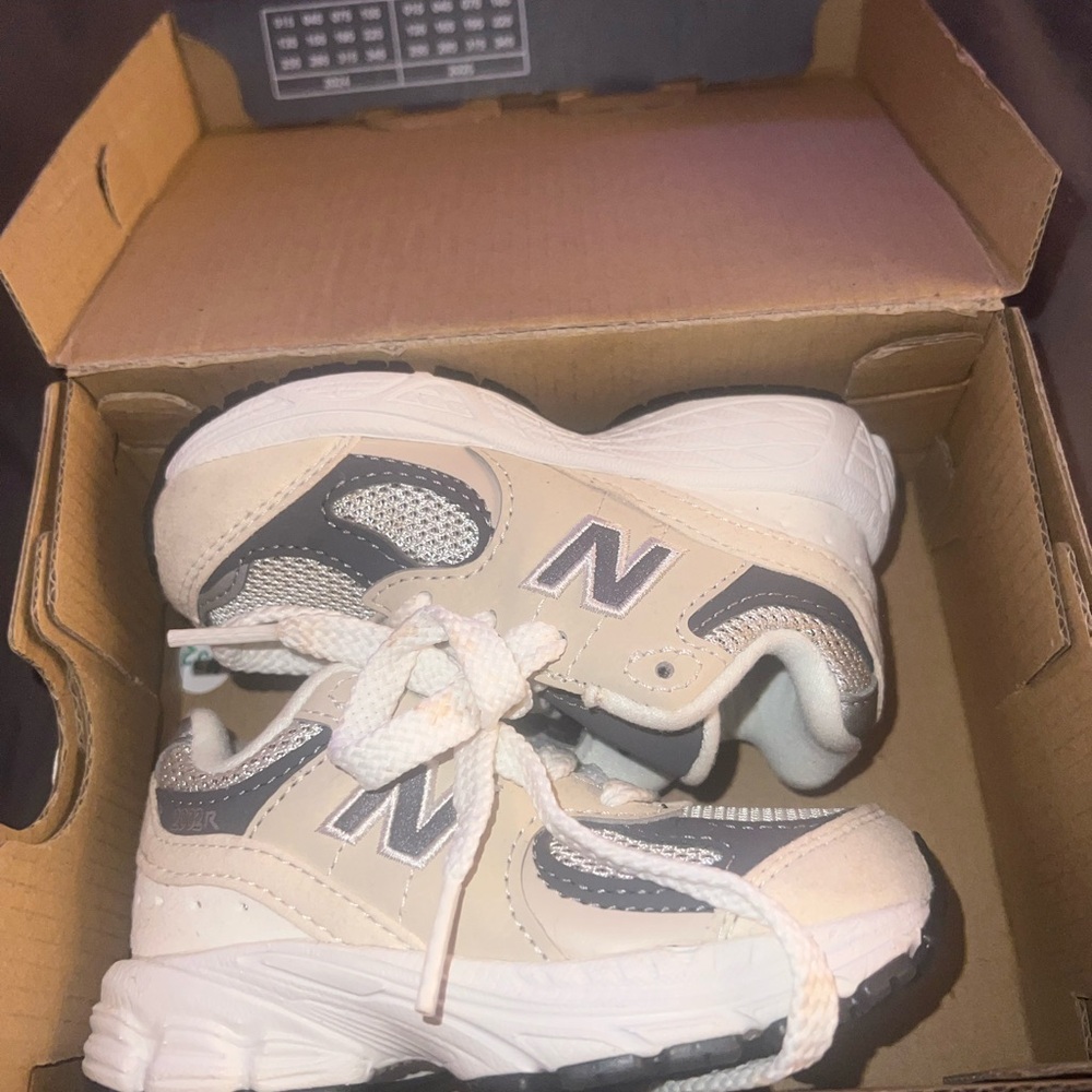 New Balance Kids' Sneakers in Cream and Gray